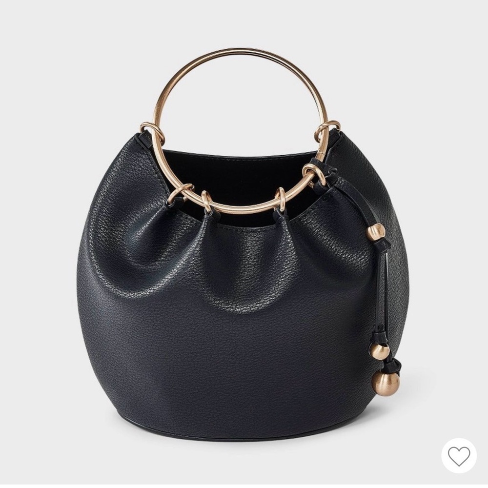 A new day Elegant Black bracelet hand Bag